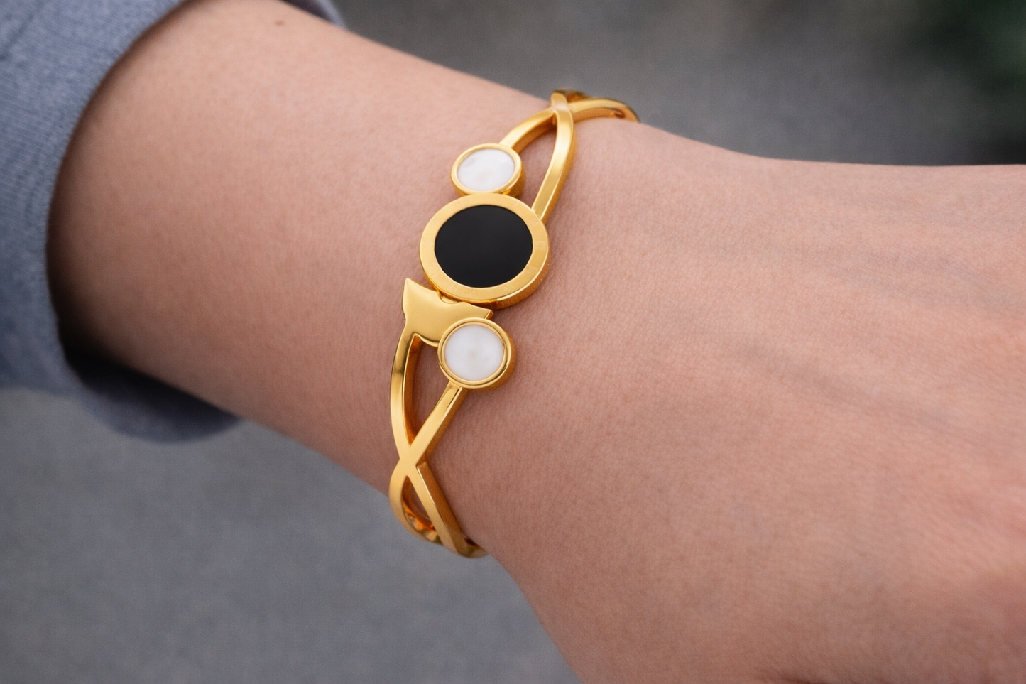 Yin Yang Cuff